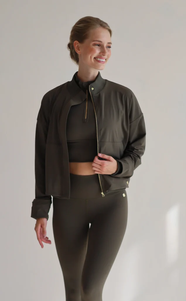 House of Gravity Oversized Active Jacket HG-212-2604-5030 Olivine Green olijfgroen dames sportjack