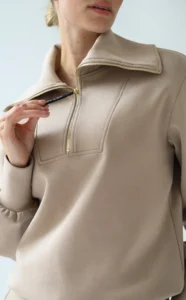 House of Gravity Turtleneck Zip Sweater HG-701-2604-4100 Sand Stone beige dames trui met rits en col