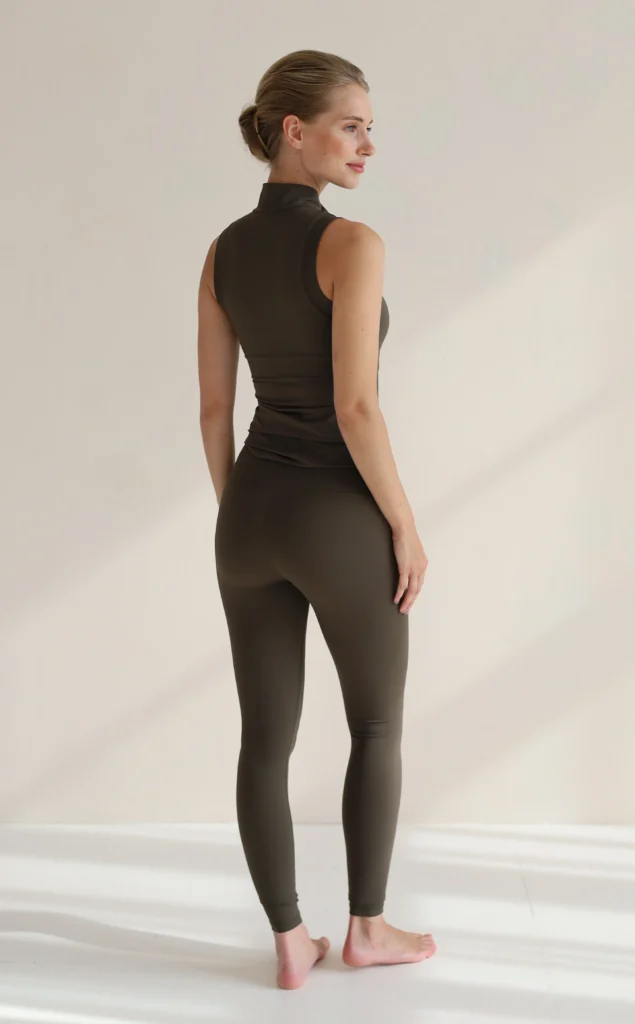 House of Gravity Active Zipper Tank Top HG-315-2604-5030 Olivine Green olijfgroene dames tanktop met rits en ingebouwde bh