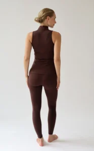 House of Gravity Turtle Zipper Tank Top HG-314-2604-4201 Cacao Brown bruine dames tanktop met hoge hals en rits