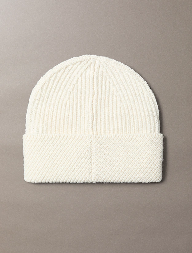Calvin klein lv04f8118gacg metal wool slanted beanie light hay beige muts wol metallic logo