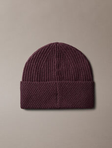 Calvin klein lv04f8118gbap metal wool slanted beanie fudge bruin muts wol metallic logo