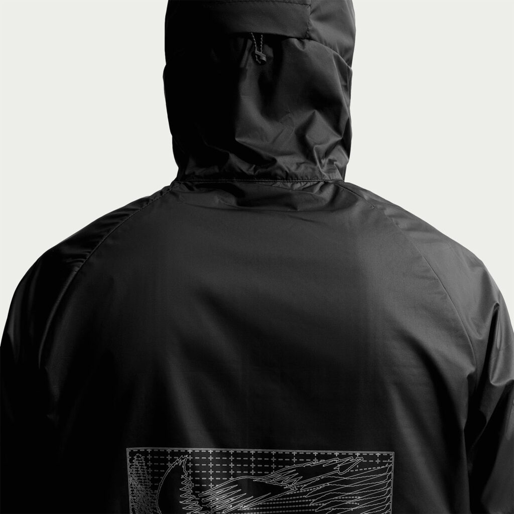 Nike Miler Repel Therma-FIT IO1240-010 zwart heren hardloopjack met capuchon