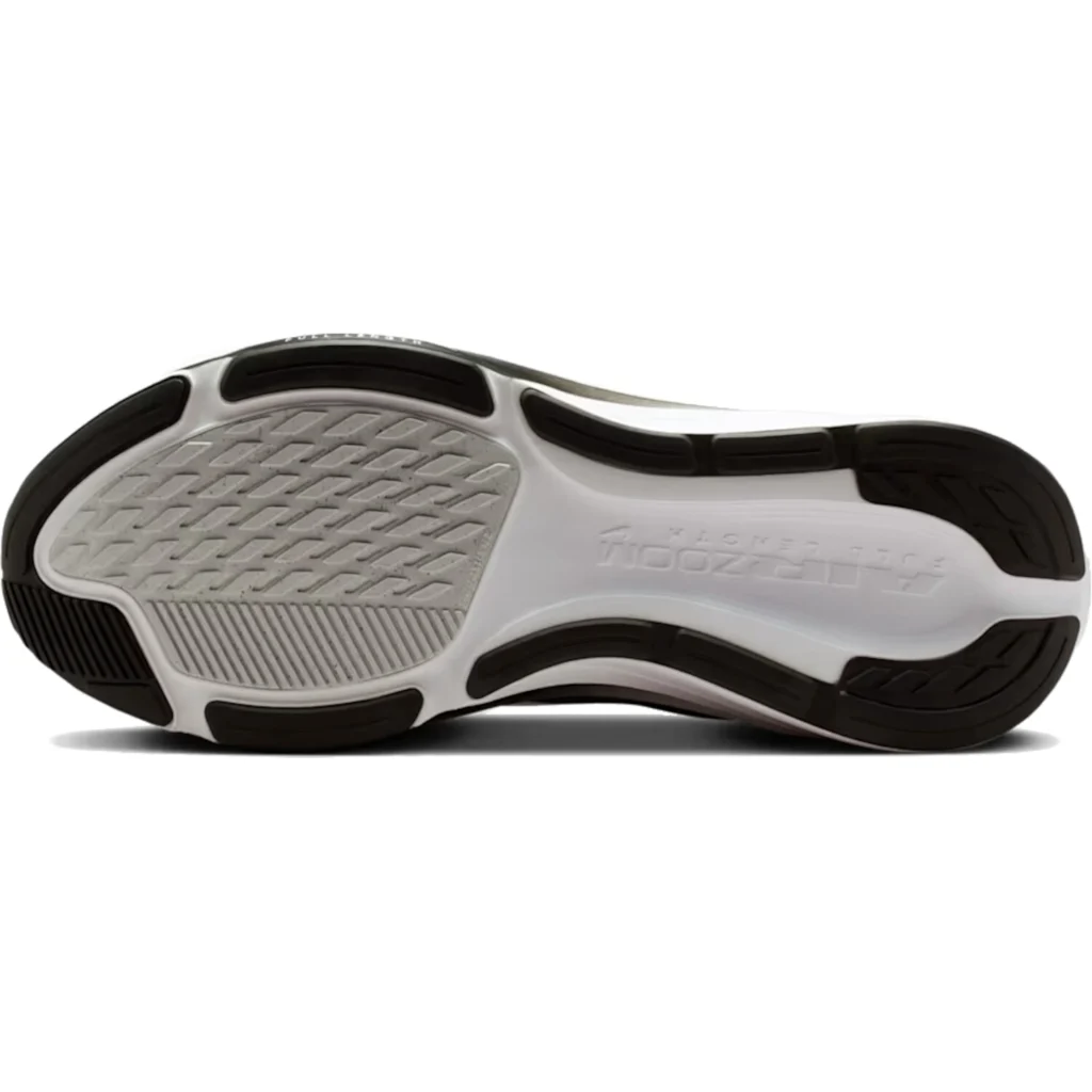 Nike Pegasus 42 IB1873-001 zwarte heren hardloopschoenen met witte details